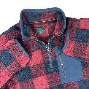 Abercrombie & Fitch Fleece Sweater Men’s Medium Buffalo Plaid Red Blue Vintage